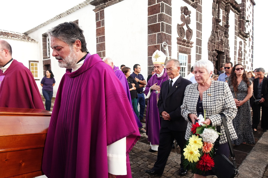 funeral_dom_antonio_sto_espeirito_sma_25-08-2022_27_new_ia_dr_900-600