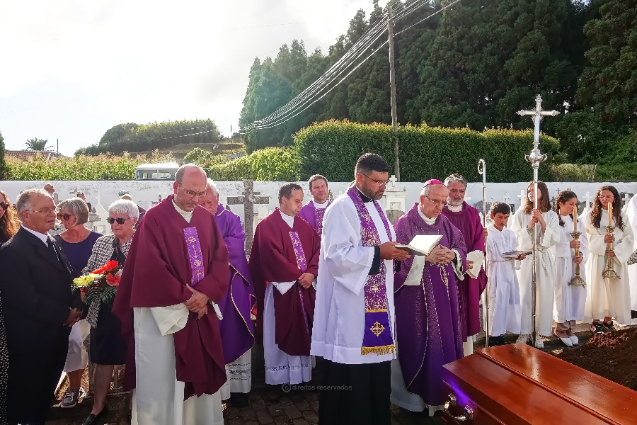 funeral_dom_antonio_sto_espeirito_sma_25-08-2022_29_new_ia_dr_900-600
