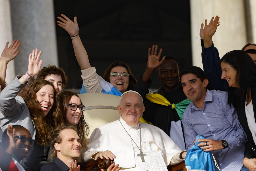 Papa pede aos jovens “ousadia”, “serviço”, “amor aos pobres” e “busca de justiça e bem-comum”
