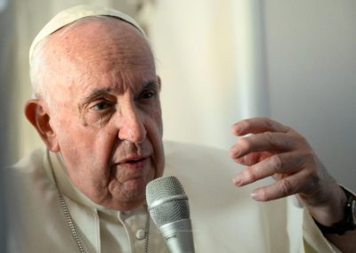 "Nem todos têm coragem", lamenta o Papa, assumindo objetivo de "esclarecer tudo"