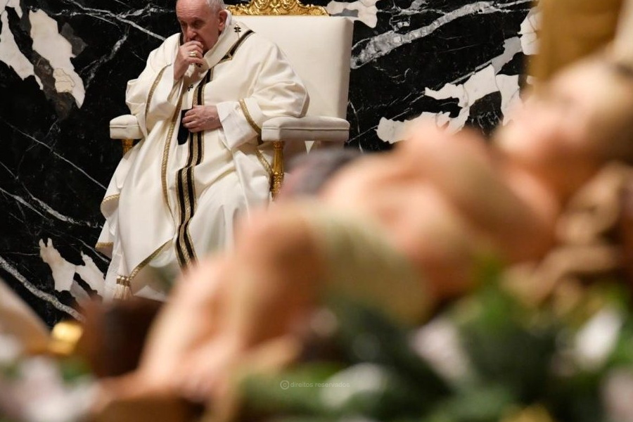 Papa pede lugar para Jesus em “humanidade insaciável de dinheiro, poder e prazer”