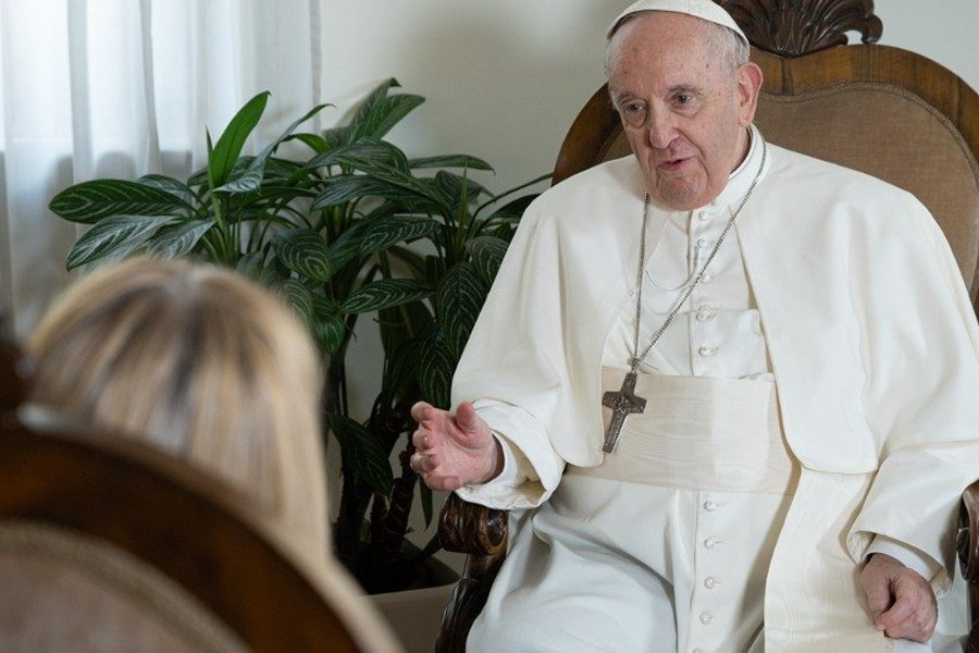 Papa alerta para agravamento das desigualdades sociais na era digital