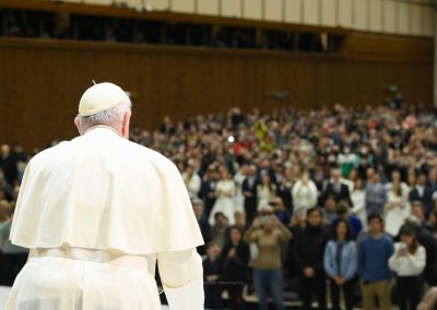 Papa critica “carreirismo” na Igreja e alerta para “vaidade dos cargos”