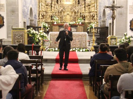 Primeira visita do bispo de Angra  às ilhas do Faial, Corvo e Flores centrada na juventude