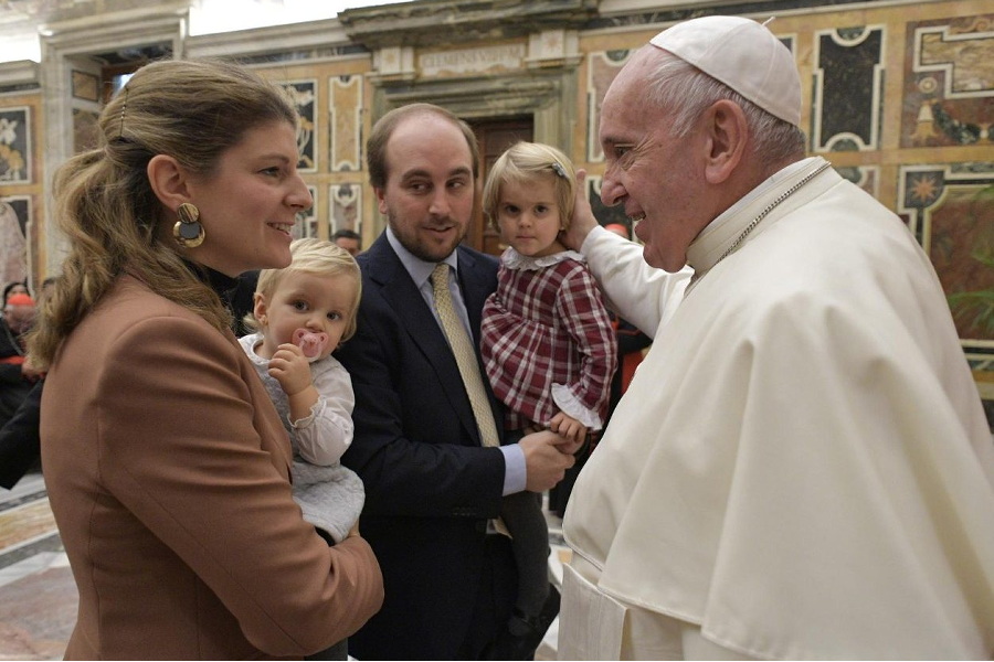 Papa lança “Pacto Global pela Família”