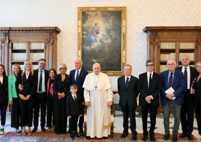 Papa afirma que "a desinformação é o primeiro dos pecados, dos erros" do jornalismo