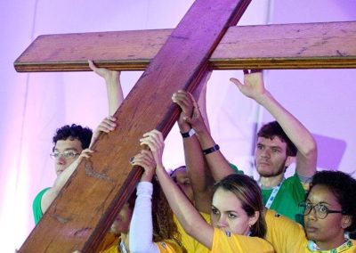 Ilha das Flores marca o fim simbólico da JMJ com o arrear da bandeira da jornada de Lisboa