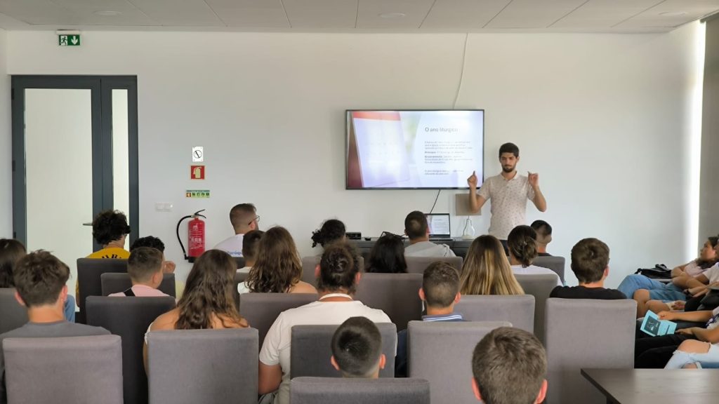IX Peregrinação Diocesana dos Acólitos ruma à ilha Terceira