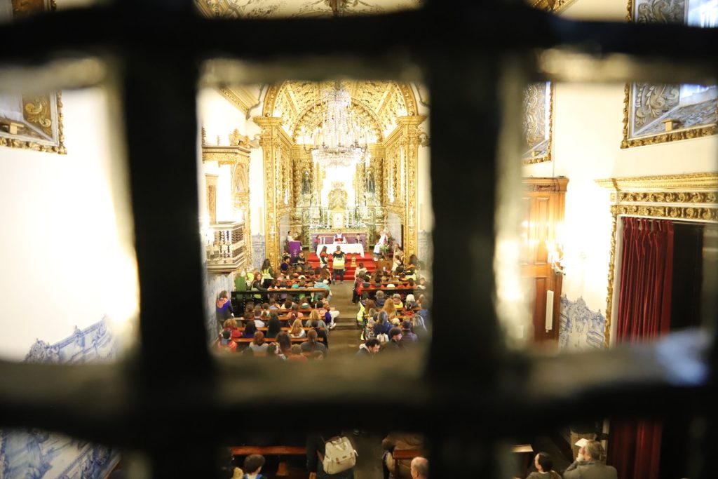 Santuário do Senhor Santo Cristo promove pela primeira vez Via-Sacra Orante na Quaresma