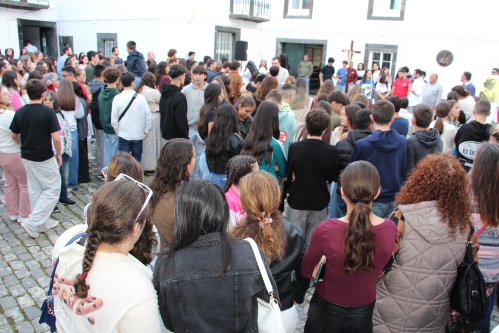 Juventude, vocações e pastoral universitária e do ensino profissional ligadas em caminho conjunto conjunto entre três áreas pastorais